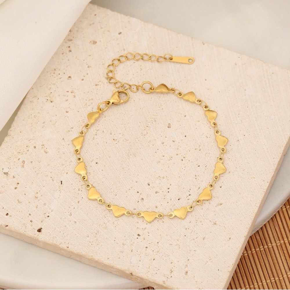 Gold Heart Bracelet